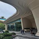 廣州天河廣汕二路峽谷UHPC景墻：城市裂谷中的科技