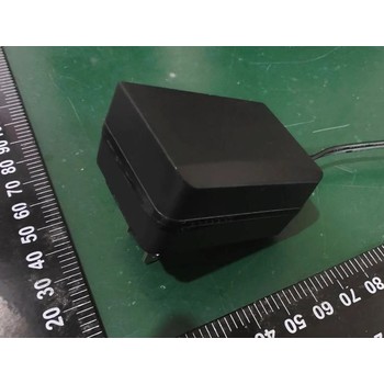 12W插墻式電源適配器日規(guī)充電器