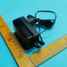 12V2A韓規(guī)充電器投影儀電源適配器圖片