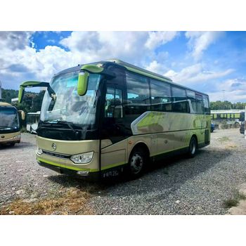 2024年2月上牌一批國六有公告26座2+1金旅旅游車