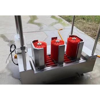 食品廠噴淋洗靴機多功能自動洗鞋機自掃式節(jié)能擦靴機