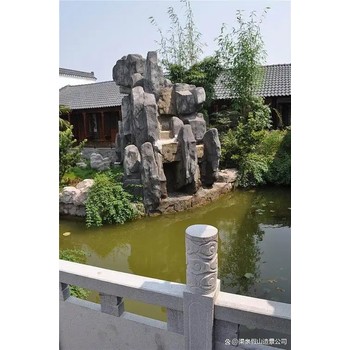 河北滄州水泥假山公司學(xué)校假山現(xiàn)場施工