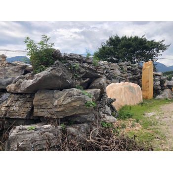 山東濟寧水泥假山公司大型園林假山制作