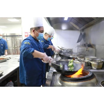 招湖南益陽(yáng)中餐廳去香港廚師幫廚服務(wù)員保潔等