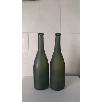 磨砂玻璃洋酒瓶出口墨綠色玻璃洋酒瓶