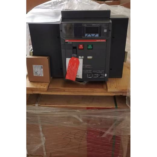 嘉興正泰斷路器回收,1600A框架式智能斷路器回收