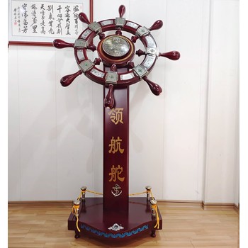 廣州哪里有舵擺件賣現(xiàn)貨青銅鼎舵手?jǐn)[件實(shí)木地球儀擺件