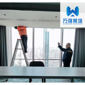 四川萬強(qiáng)：成都高空幕墻玻璃的維護(hù)者
