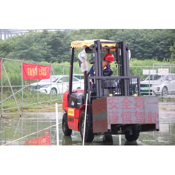 湖州南潯叉車操作證培訓(xùn)考試