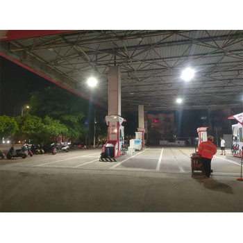 防城港港口區(qū)市政路熱熔地面劃線