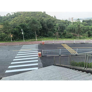 河池天峨駕校熱熔標(biāo)志線