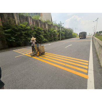 崇左憑祥公園路面熱熔地面劃線
