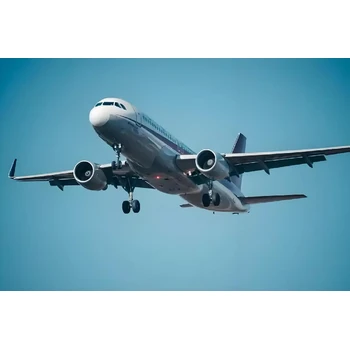 中国发迪拜迪拜物流投光灯套装空运多少钱