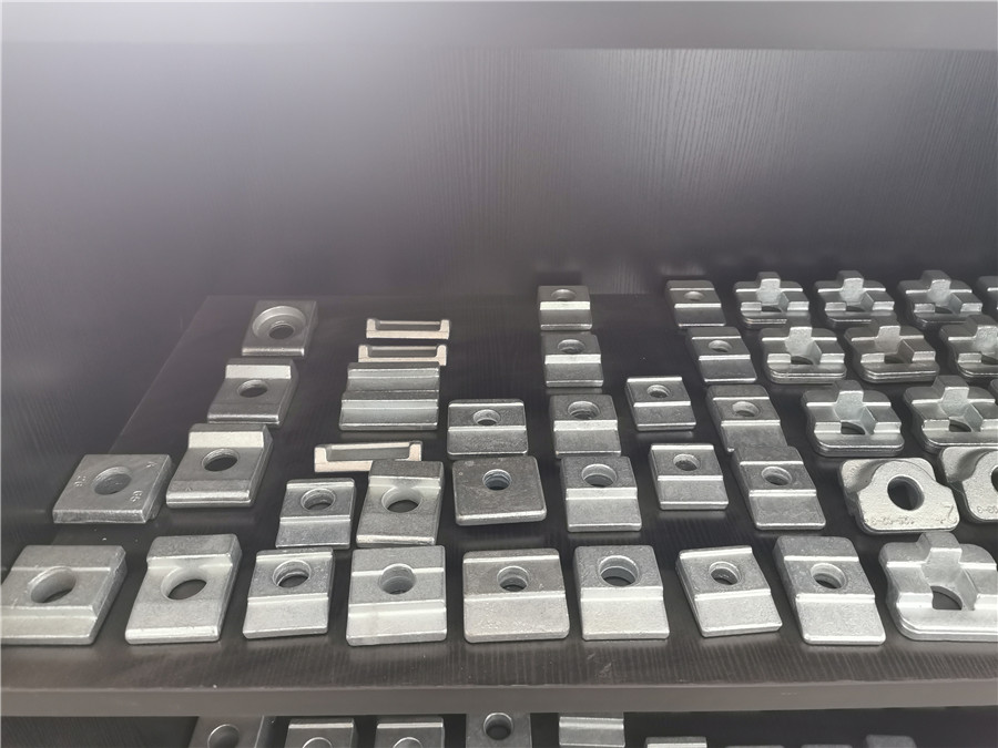 古巴定制起重軌壓板工廠