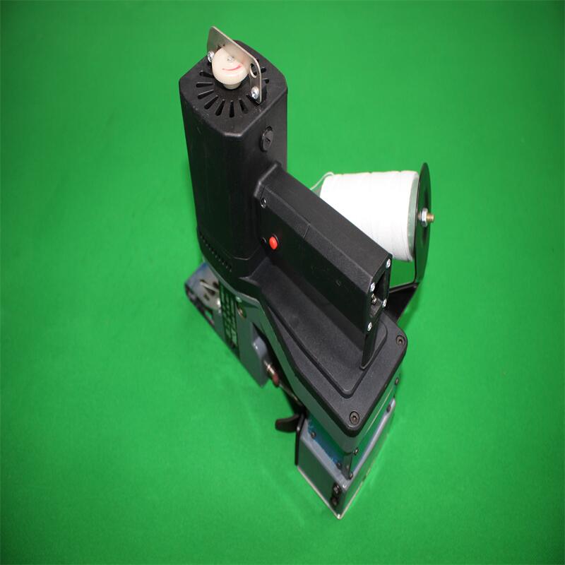 山東-凱工布料縫包機(jī)--便攜式封包機(jī)-縫包機(jī)日常維護(hù)