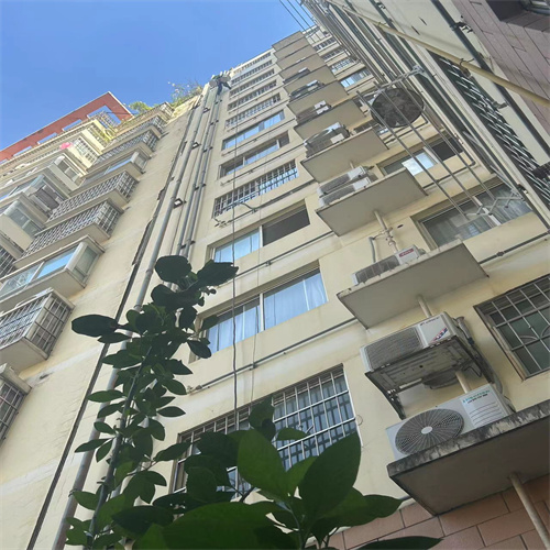 貴港覃塘區(qū)房頂修漏水_誠信合作