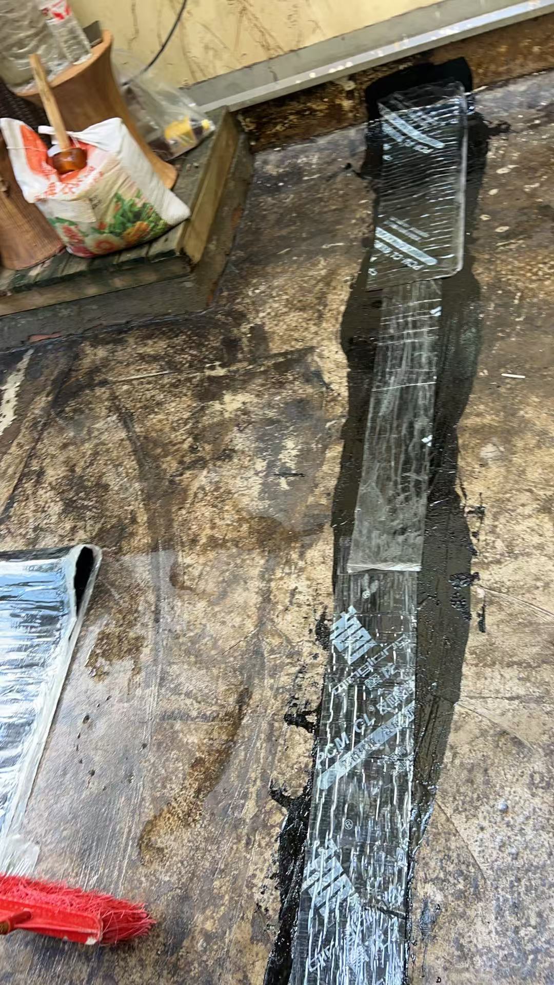 南寧良慶區廚房墻體滲水怎樣修補_誠信合作