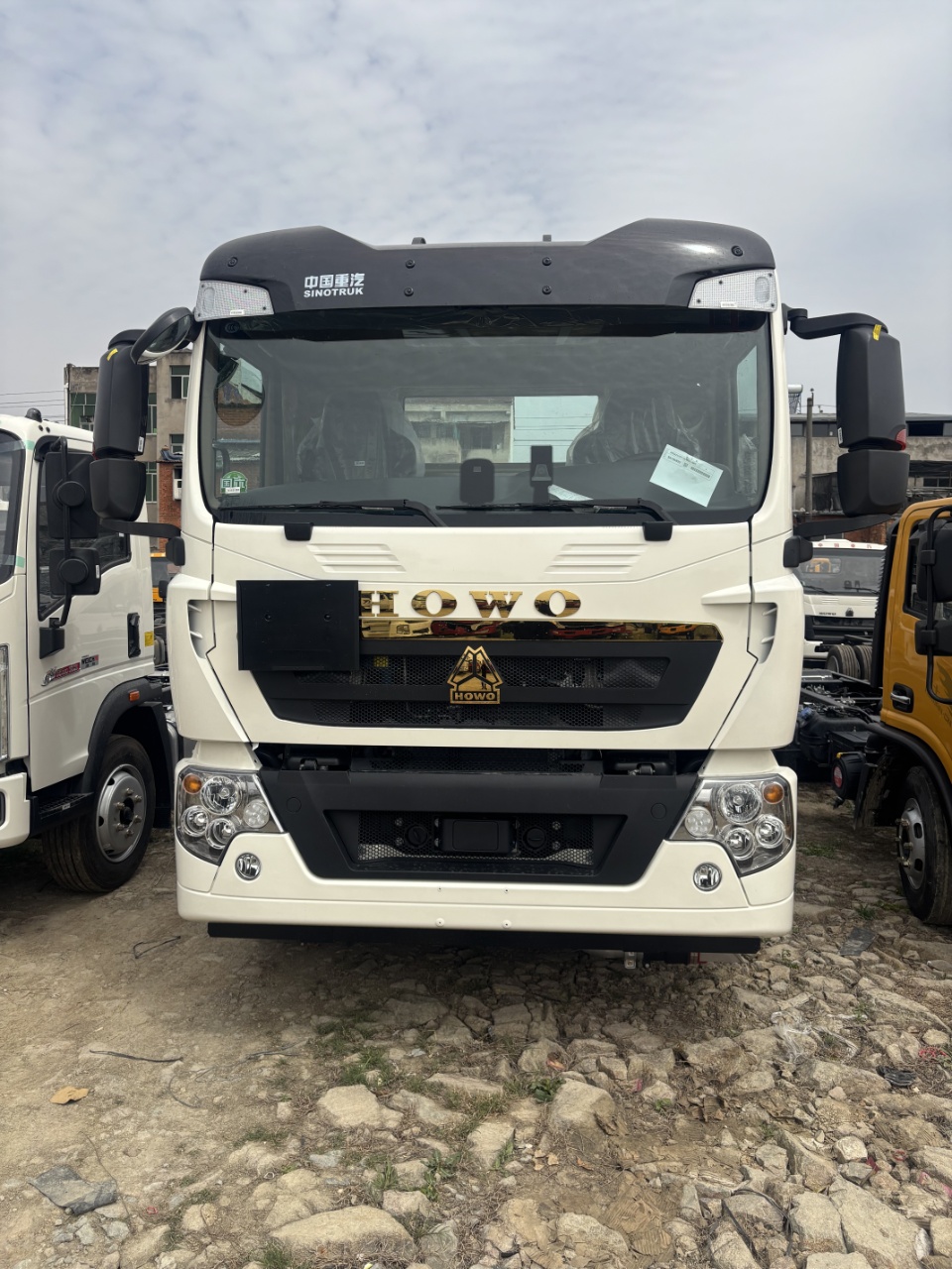 汕頭豪沃TX鋁合金加油車廠家