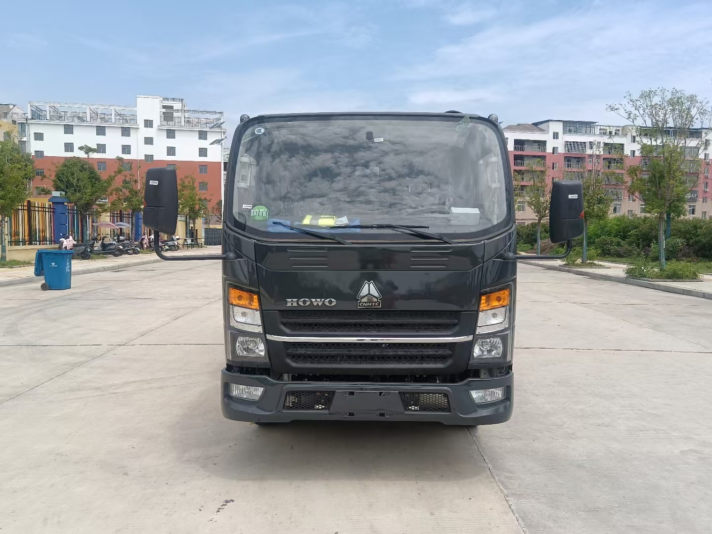 阿拉善盟東風8方藍牌餐廚垃圾車現(xiàn)貨批發(fā)
