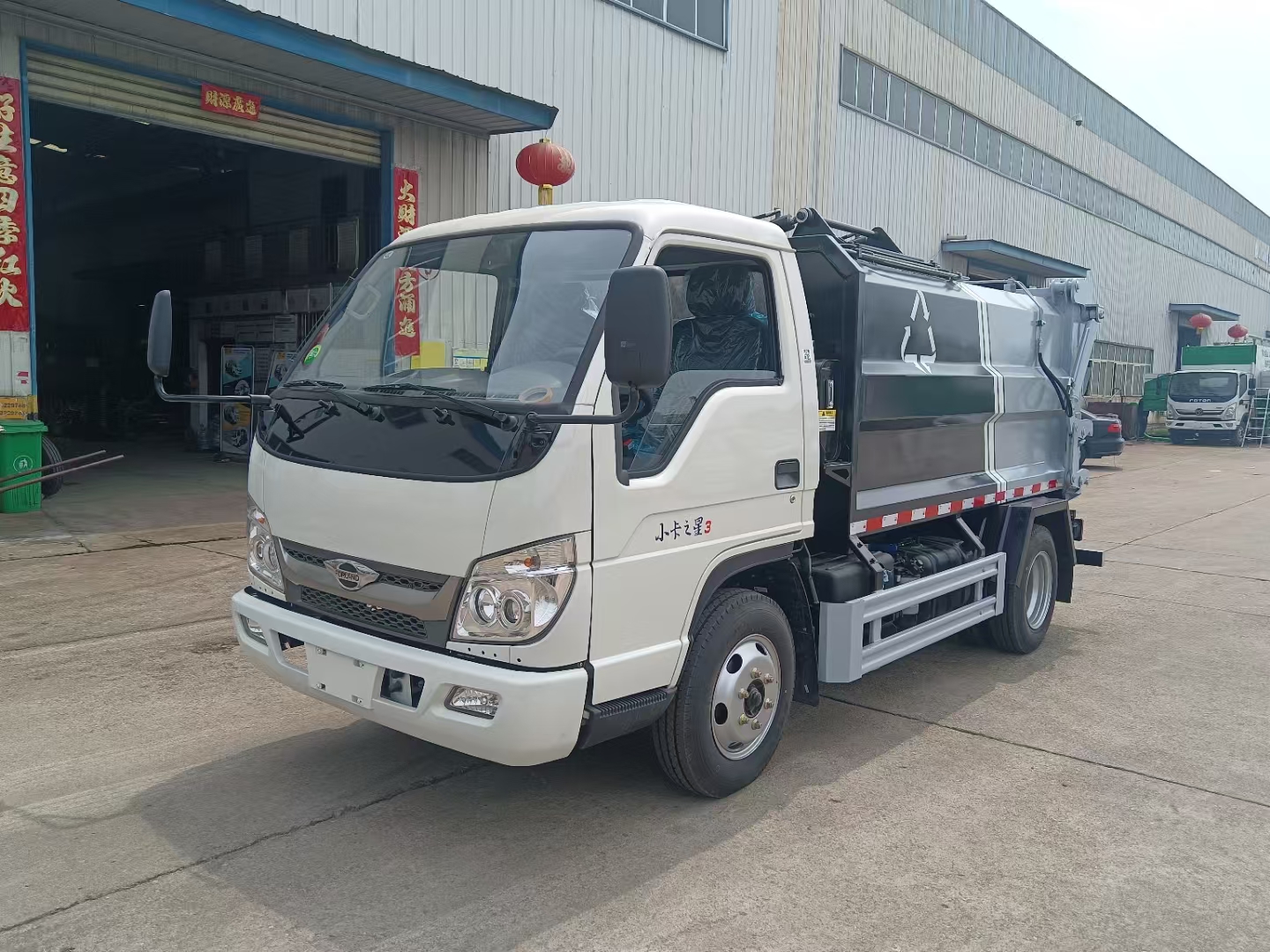 阿拉善盟東風(fēng)天錦14方鄉(xiāng)村街道垃圾車(chē)哪里有賣(mài)