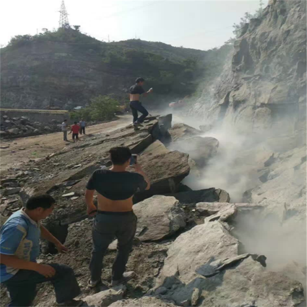 安徽亳州電塔基礎氣體爆破一次性致裂管