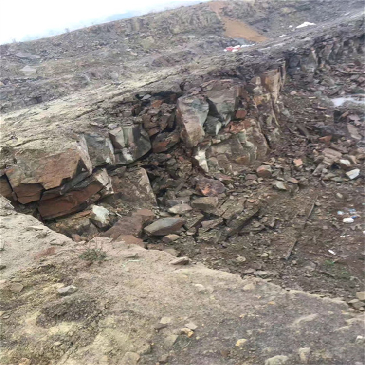 青海海西山體平整化碳一次性致裂管