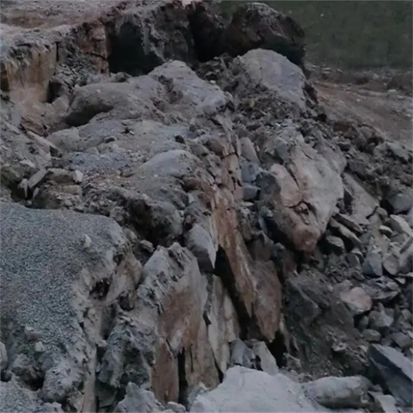 浙江嘉興山體平整化碳一次性爆破管