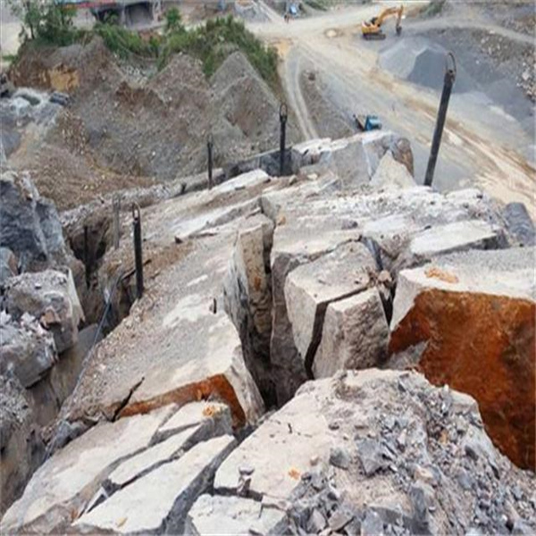 河北秦皇島隧道掘進化碳一次性致裂管
