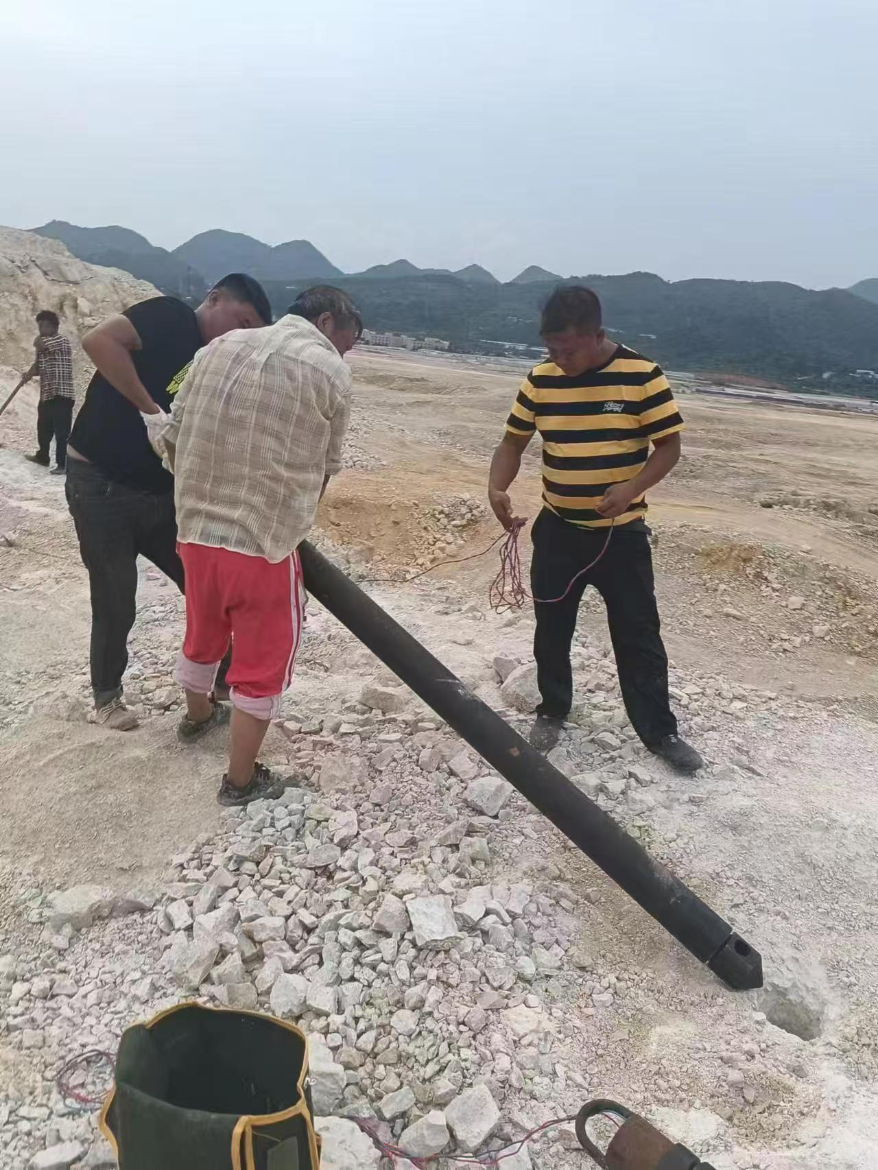 十堰泥巖開采氣體爆破售后電話