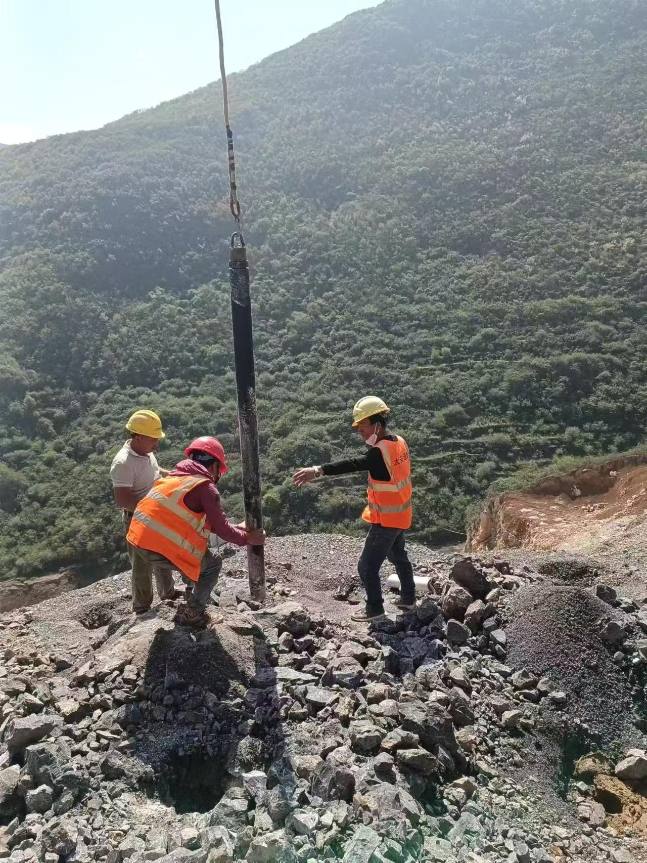本溪二氧化碳液態(tài)爆破礦山開采設(shè)備需要多少錢