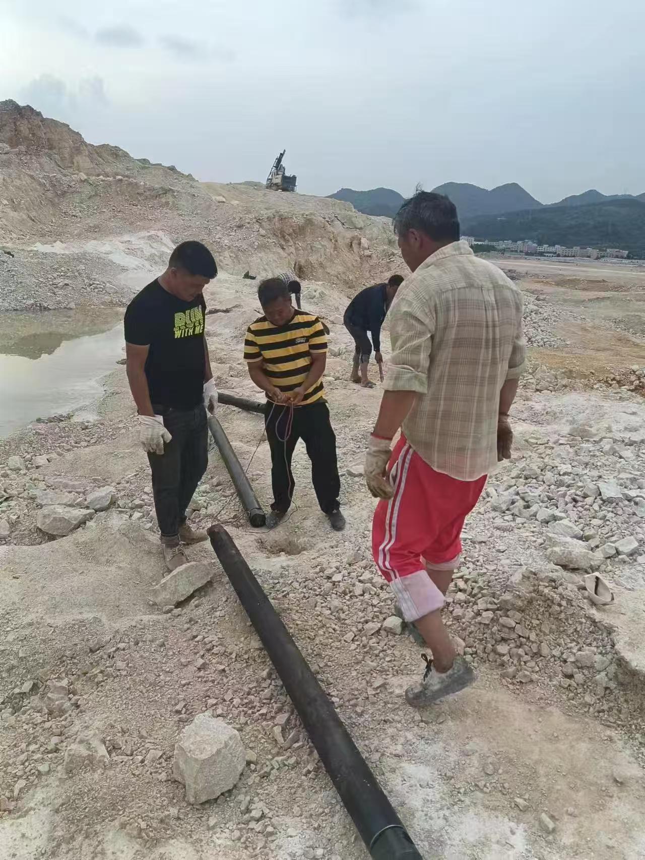 哈爾濱二氧化碳?xì)怏w膨脹鉛鋅礦開采設(shè)備多少錢一臺