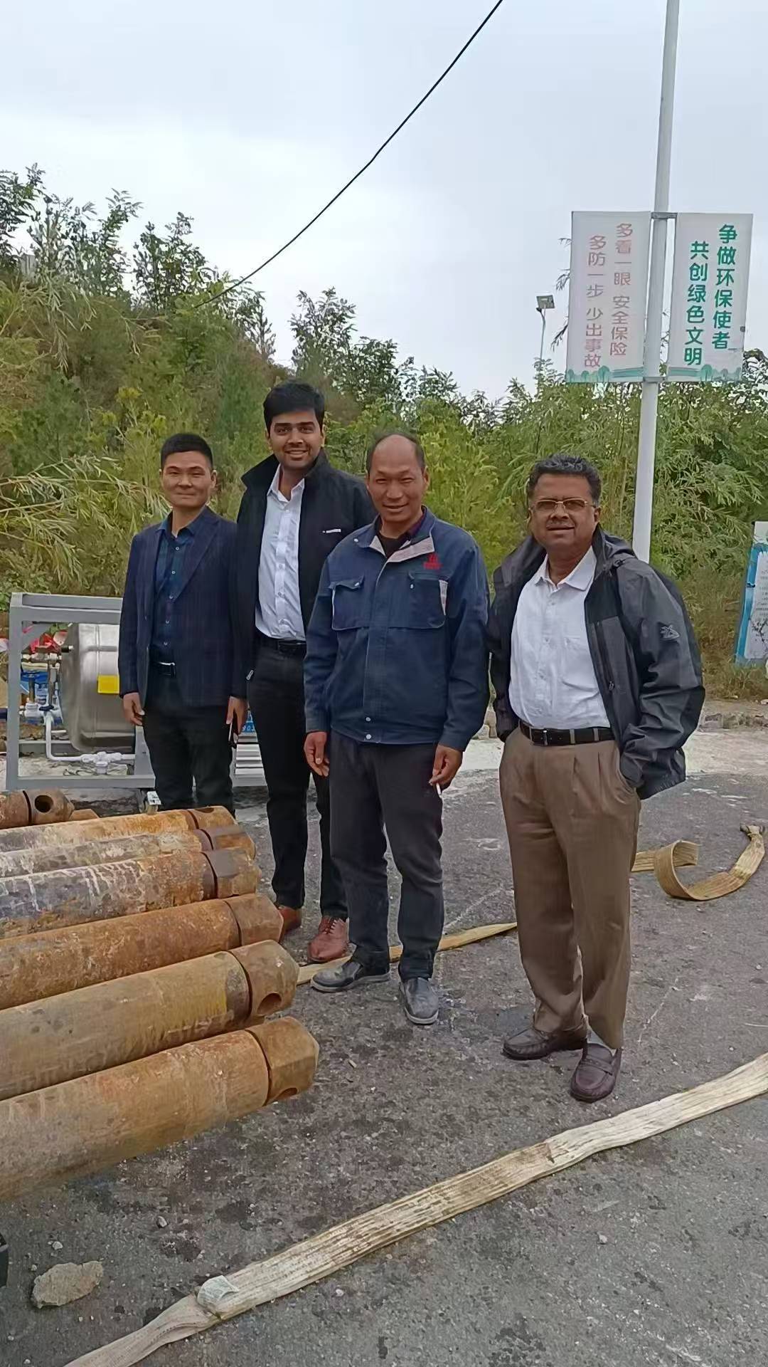 孔樁基坑開挖設(shè)備一次性爆破管設(shè)備一套需要多少錢
