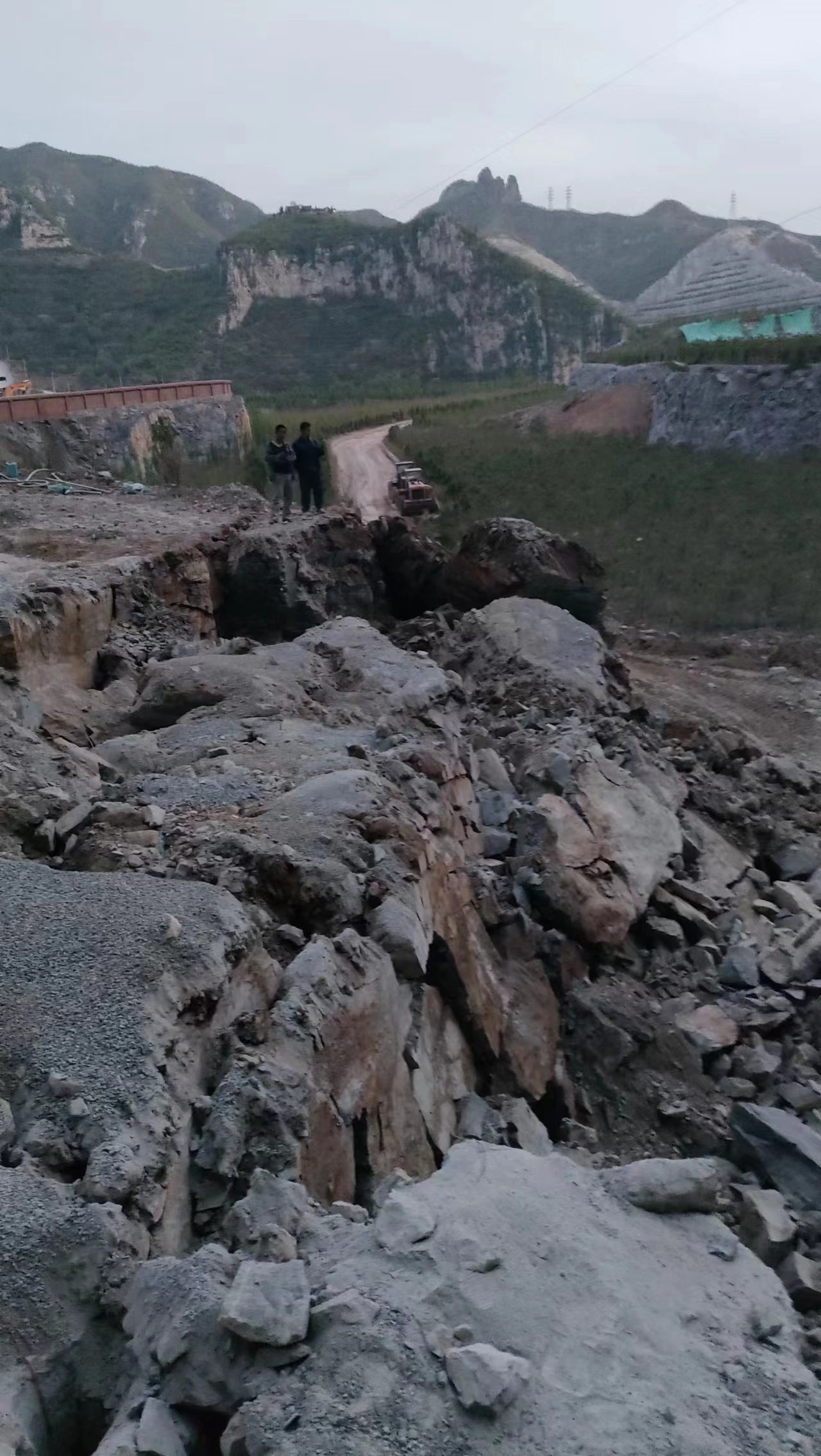 湛江代替炸藥爆破壓裂管爆破售后電話