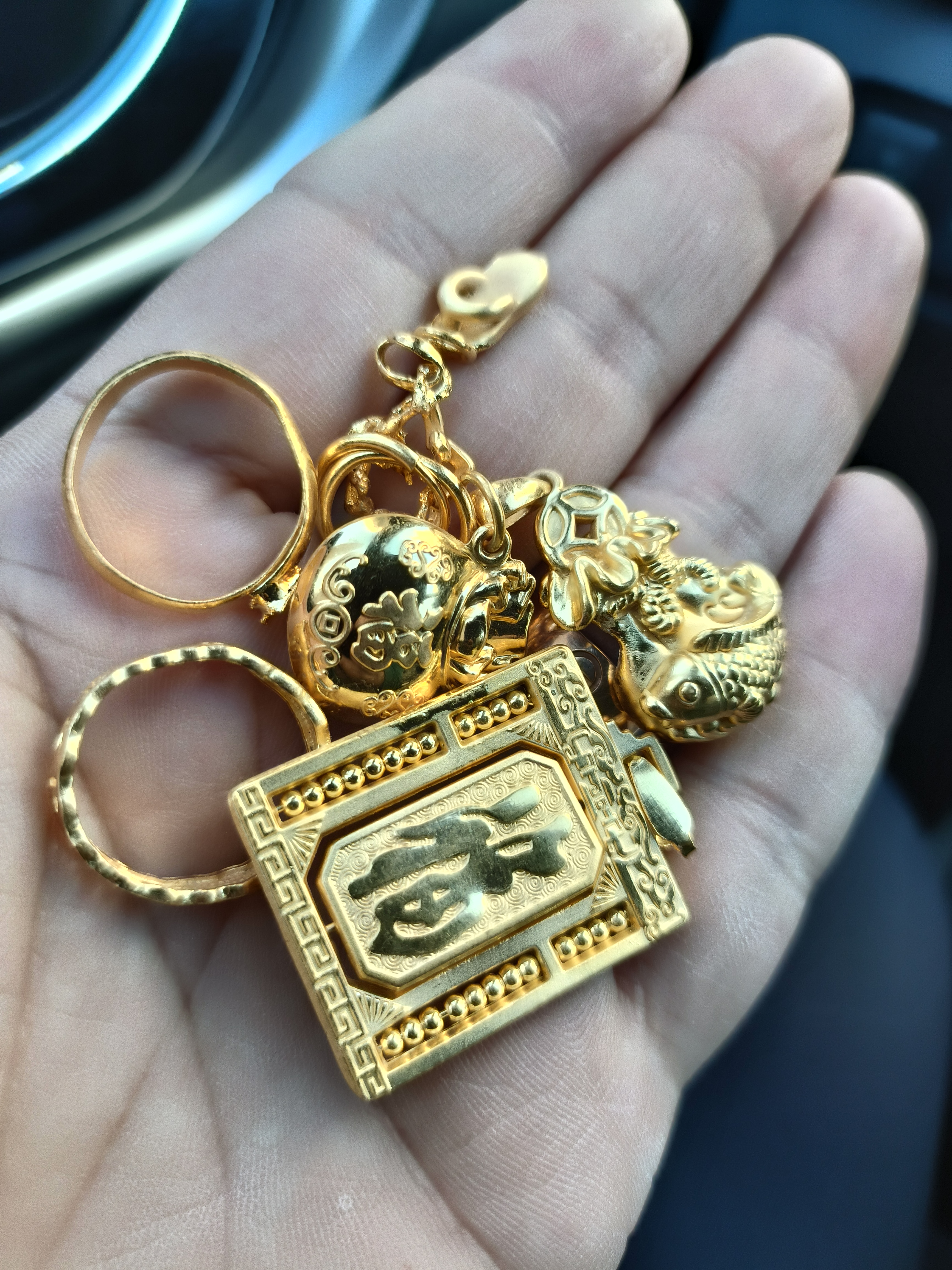 濱海塘沽黃金回收推薦-金飾款式過(guò)時(shí)可以回收變現(xiàn)-周大生黃金回收