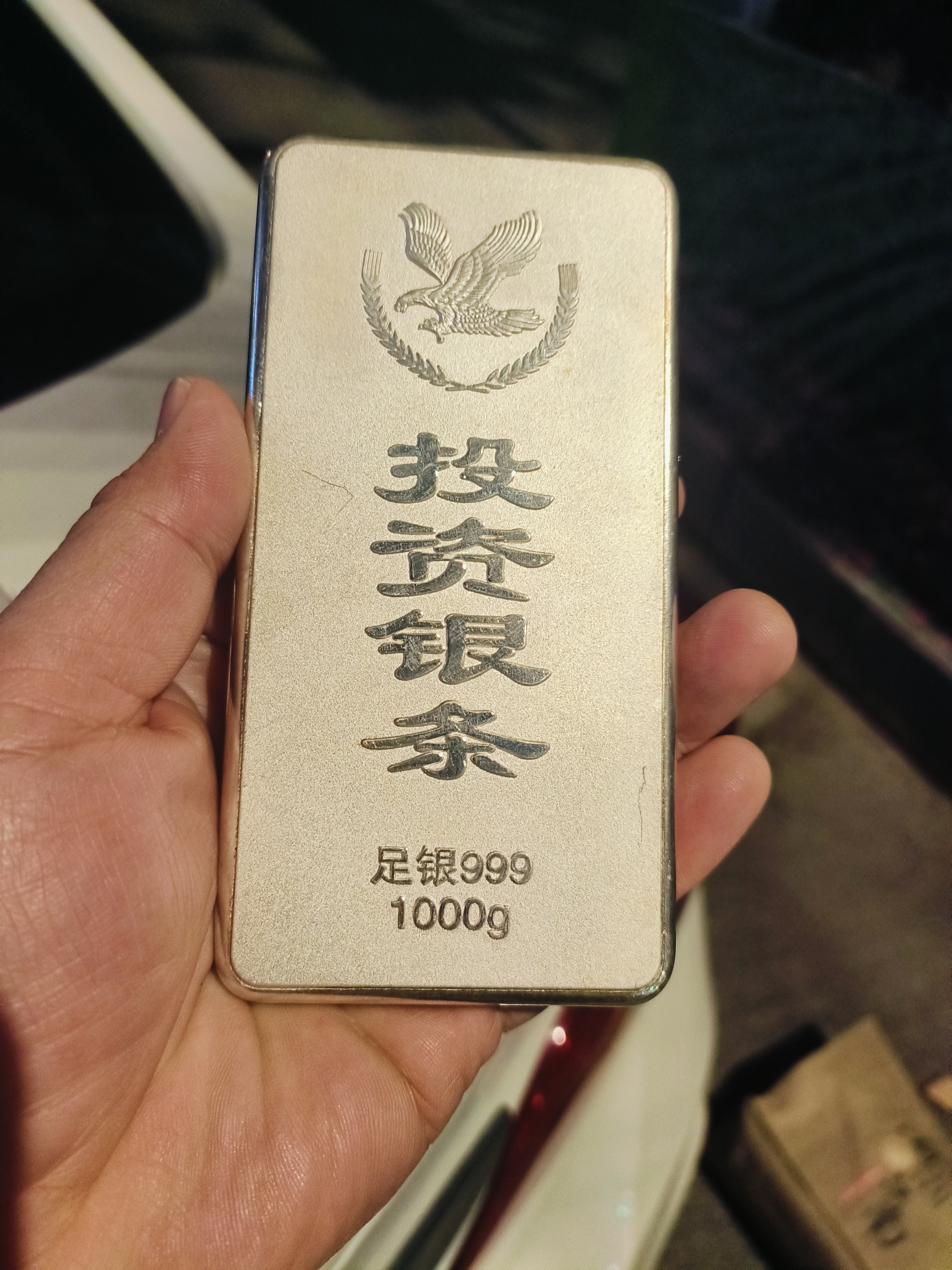 舊首飾變現(xiàn)要看秤準不準-天津舊黃金回收-周六福金黃金回收