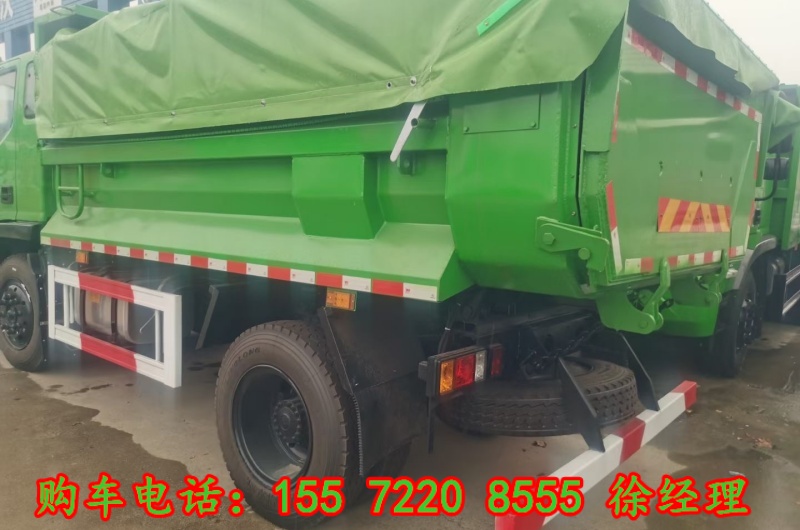 出口坦桑尼亞后八輪渣土車參數圖片
