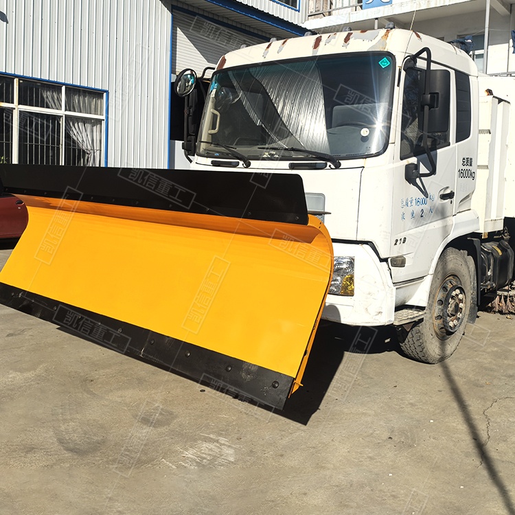 小型鏟雪車城市道路清雪設(shè)備