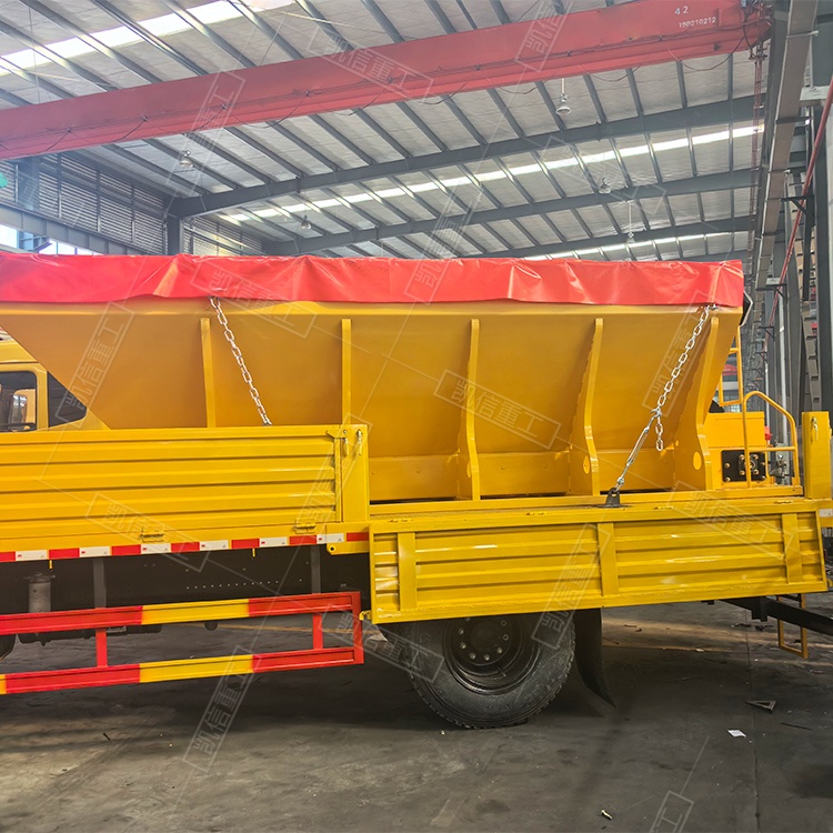 大型掃雪車多少錢一臺(tái)叉車推雪鏟廠家電話