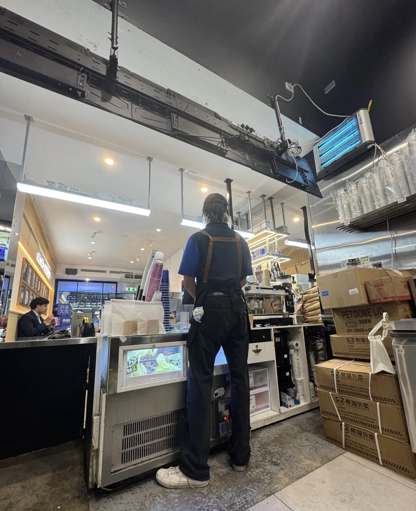江西撫州崇仁國(guó)外工作能掙多少錢