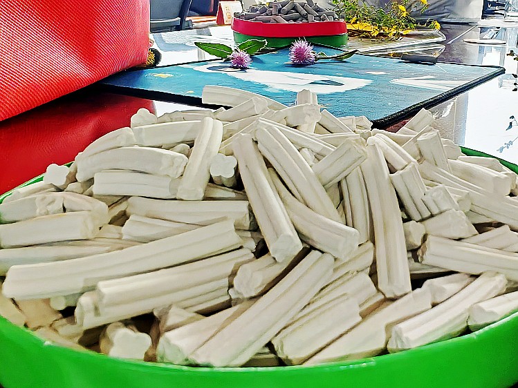 江蘇江陰碳素工業(yè)氫氧化鈣