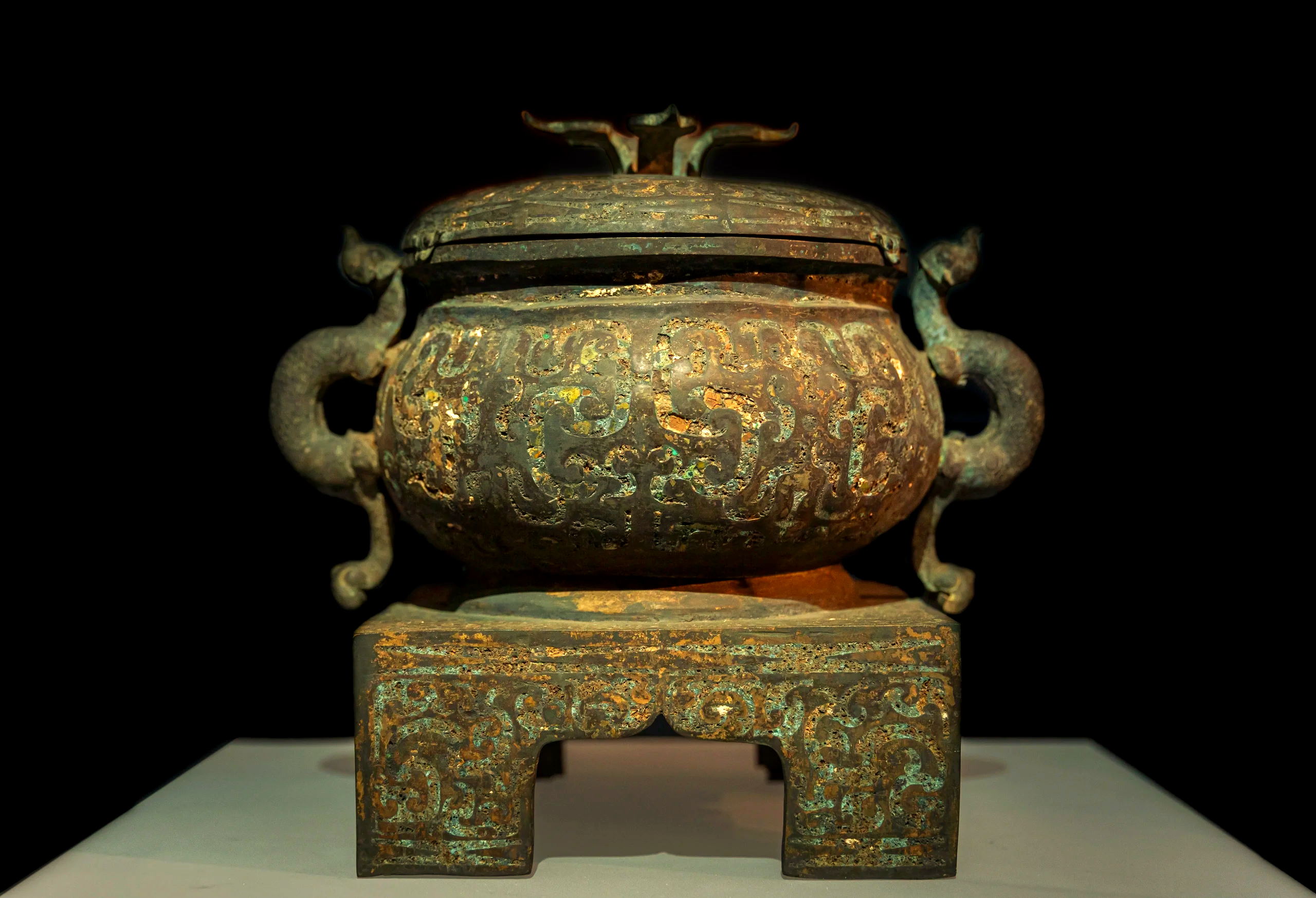 阿拉善盟上門免費(fèi)鑒定收購明代玉鐲現(xiàn)金收購電話