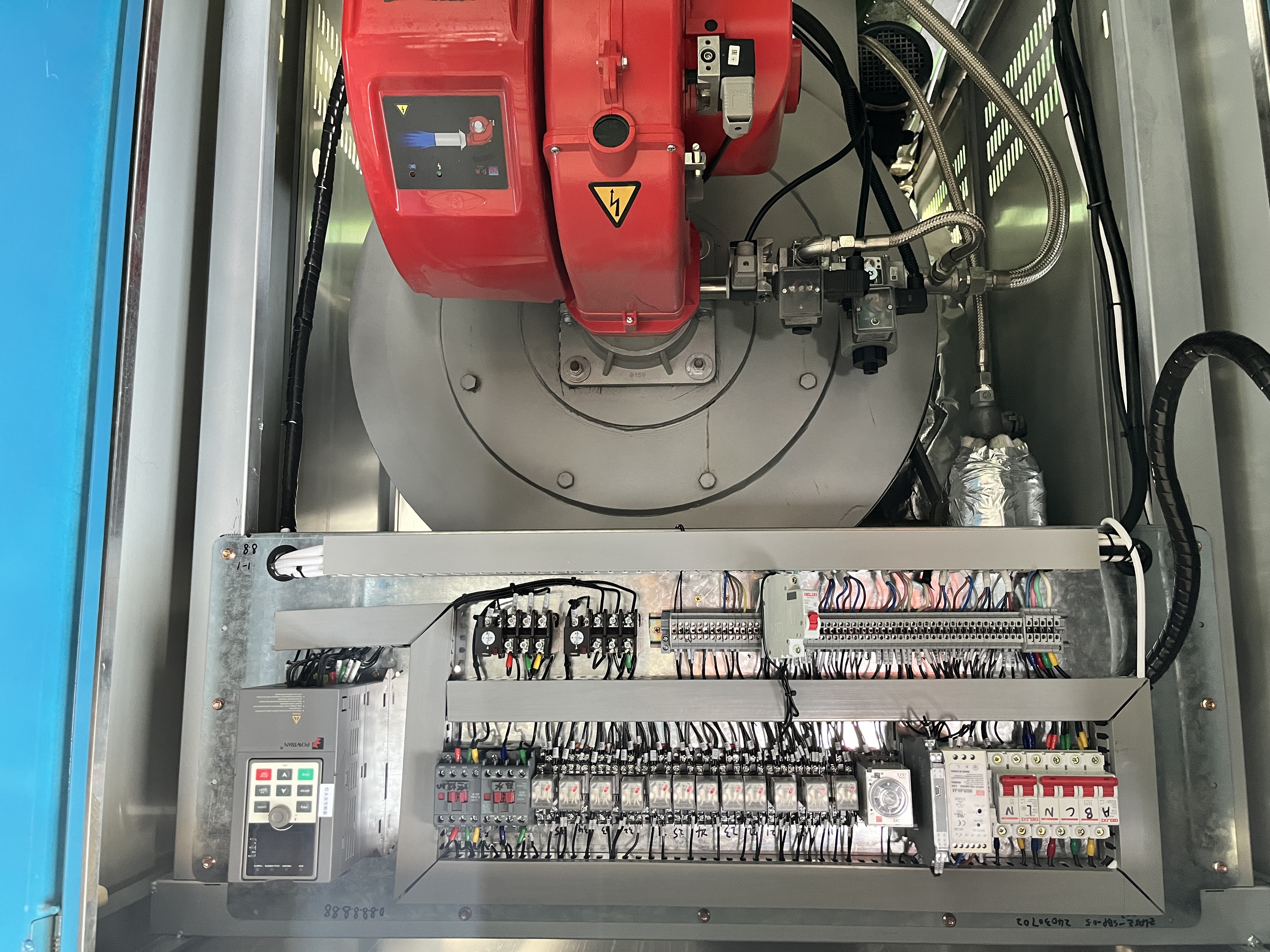 燃氣冷凝直流蒸汽鍋爐型號：兩噸燃氣冷凝直流蒸汽鍋爐/廠家可為提供蒸汽方案