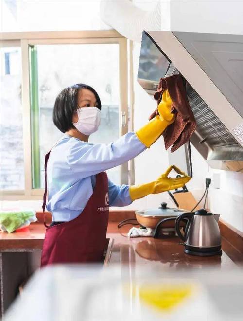 湖北咸寧通城出國打工能掙多少錢