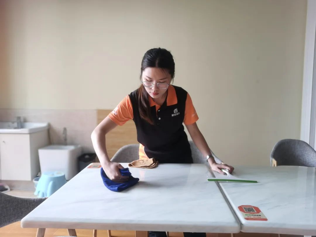 廣東韶關(guān)樂昌出國打工改善生活