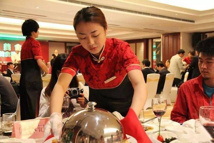 遼寧錦州黑山出國打工改善生活