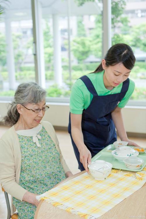 廣東廣州番禺國外工作一年可以賺到多少錢