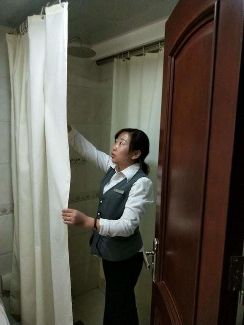 湖南常德桃源國(guó)外工作一年可以賺到多少錢(qián)