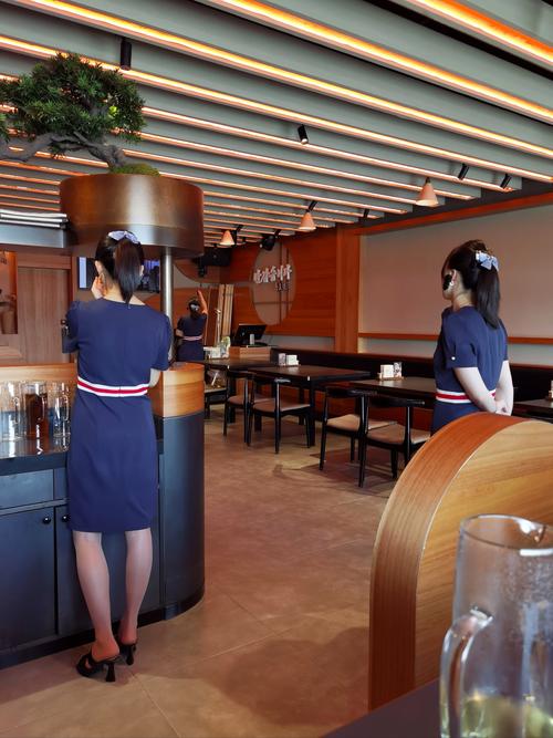 河南安陽內黃海外工作英國哪個國家掙得多