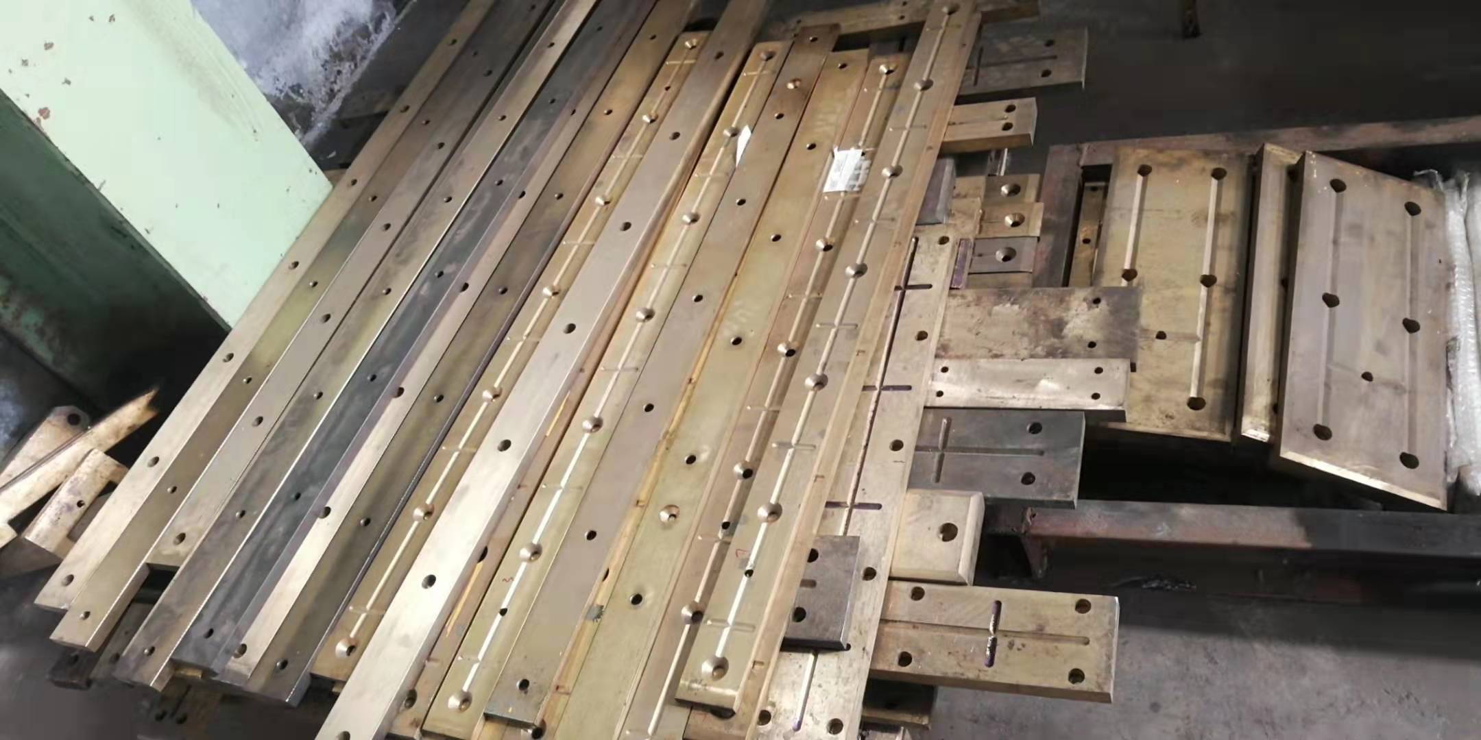 信陽(yáng)電線電纜回收120廢電纜回收價(jià)格