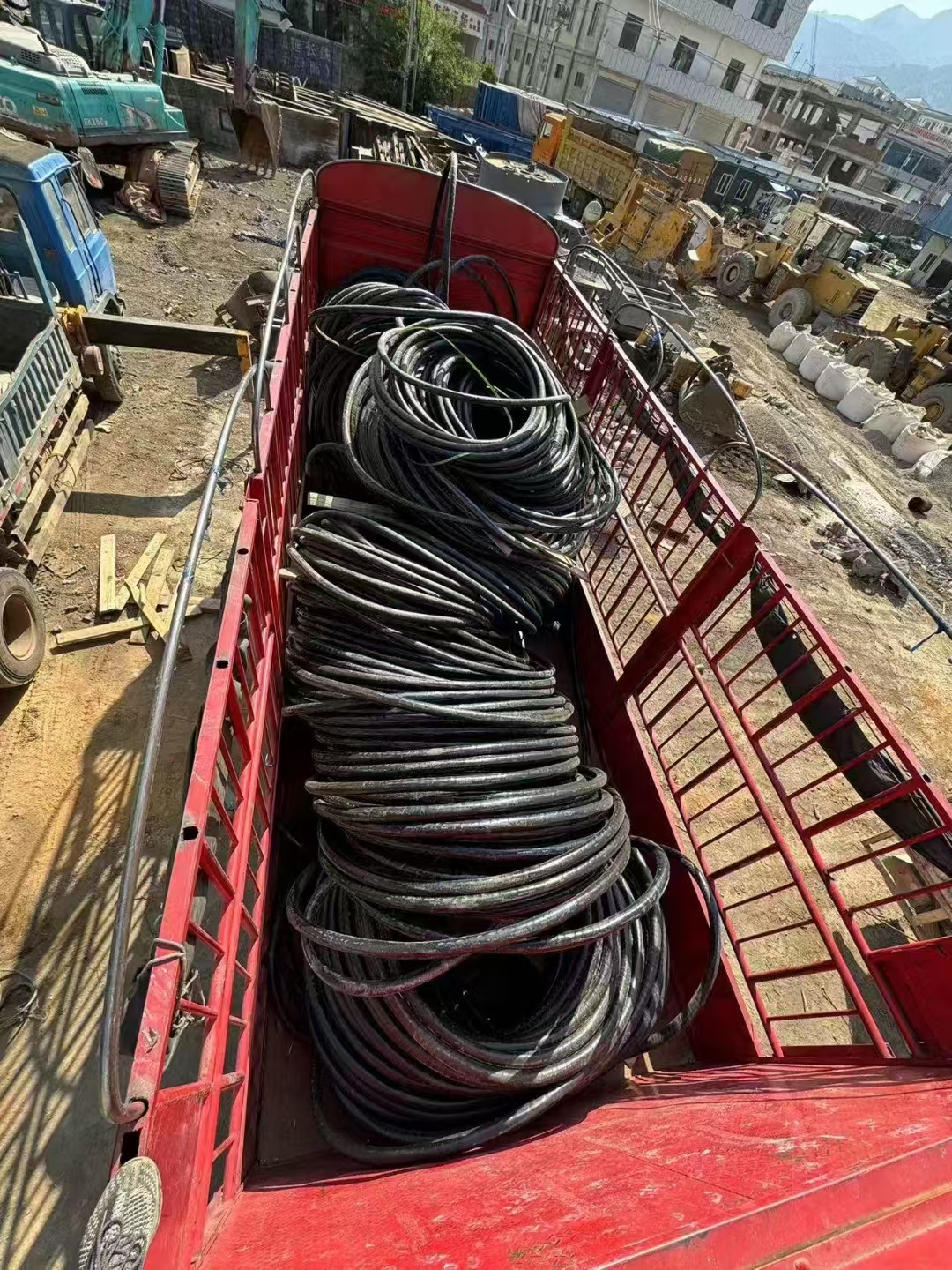 鶴壁庫(kù)存電纜回收 鶴壁各種報(bào)廢電纜電線回收